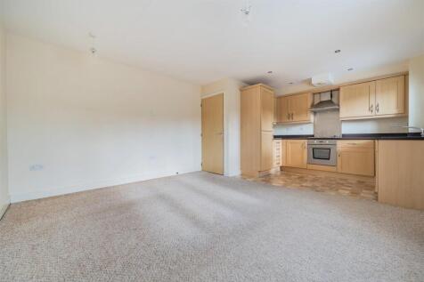 OPEN PLAN KITCHEN