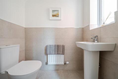 GROUND FLOOR WC