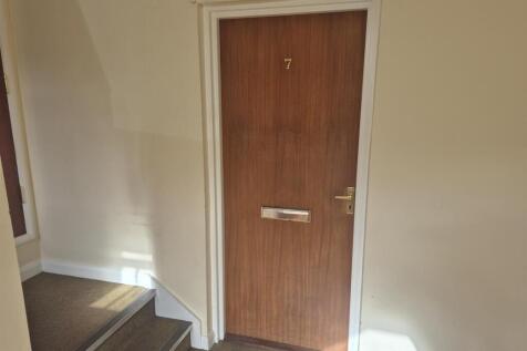OUTER HALLWAY