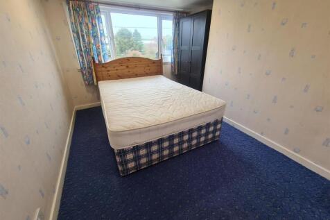 LOFT BEDROOM