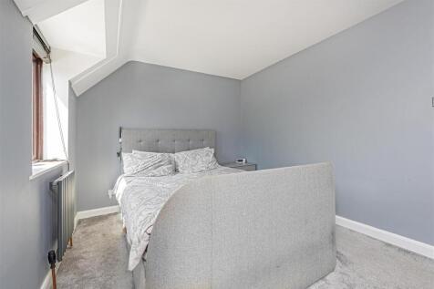 6 Faggs Road Feltham TW14 LOW RES-10.jpg