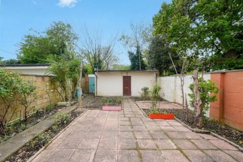 3 Maswell Park Crescent - AVFAehd1vmLCggtGwrfT.jpg