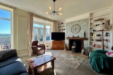 Lounge with Open Views