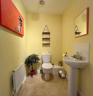 Cloakroom/Wc