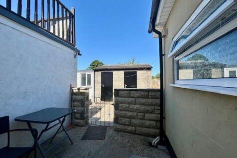 Rear Courtyard