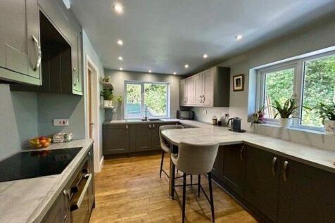 Refitted Breakfast Kitchen