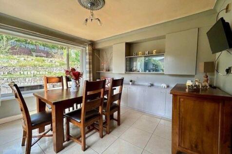 Dining/Family Room