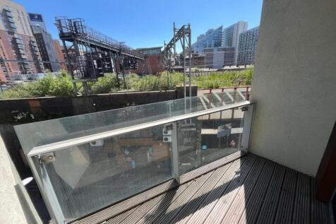 Balcony off bedroom
