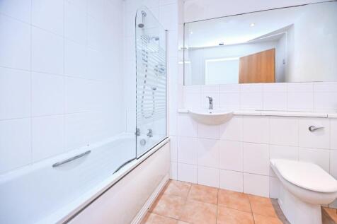 Main bathroom