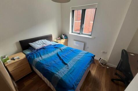 Second bedroom