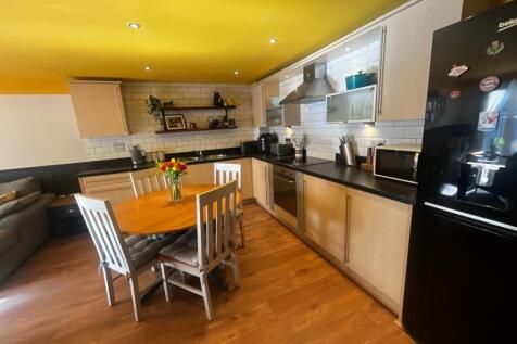 WhatsApp Image 2024-03-04 at 13.47.45 (5).jpeg