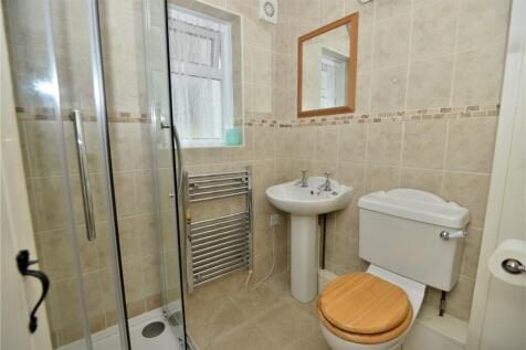 Annexe Shower Room