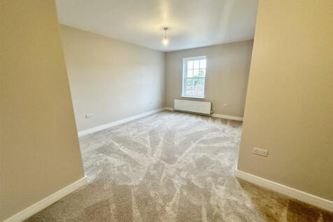 master bedroom.JPEG