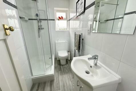 shower room.JPEG