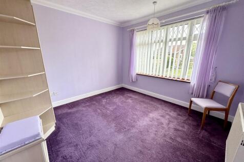 bedroom two.JPEG