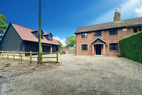 front aspect and driveway