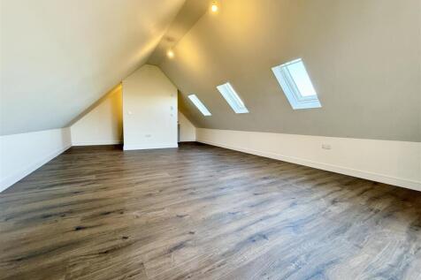 garage loft room