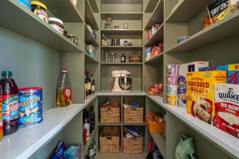 pantry.jpg