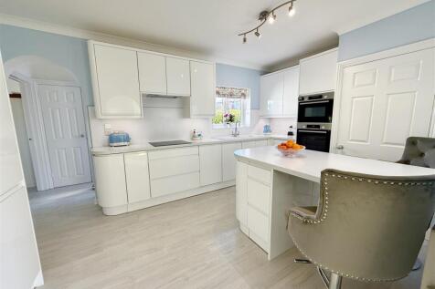 kitchen breakfast room