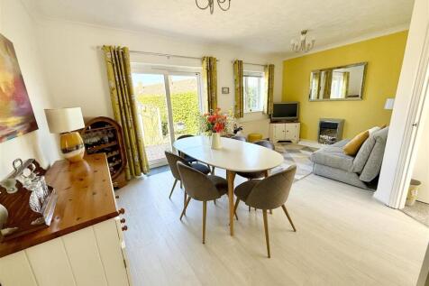 dining / sitting room