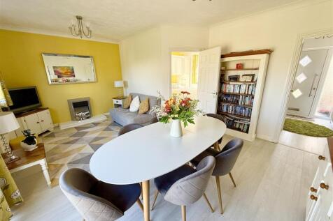 dining / sitting room