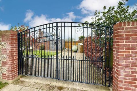 driveway gates