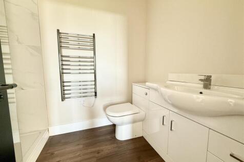 en suite shower room