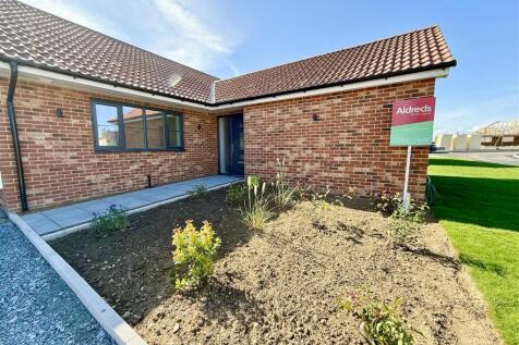 garden to front entrance