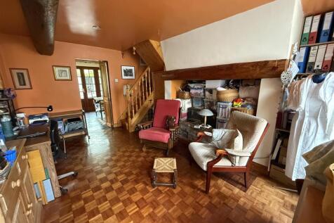 sitting dining room