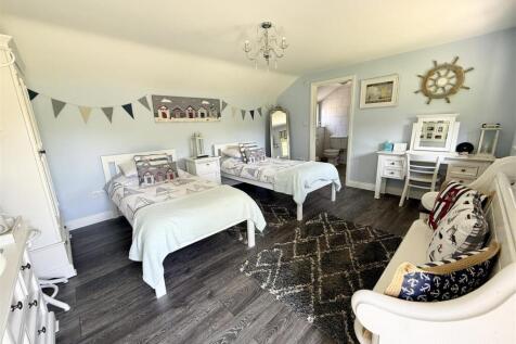 The Boathouse - bedroom