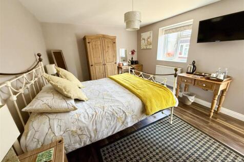 The Stables - bedroom one