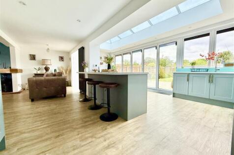 kitchen dining