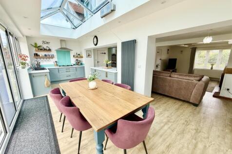 kitchen dining
