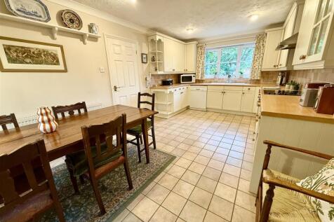 kitchen breakfast room