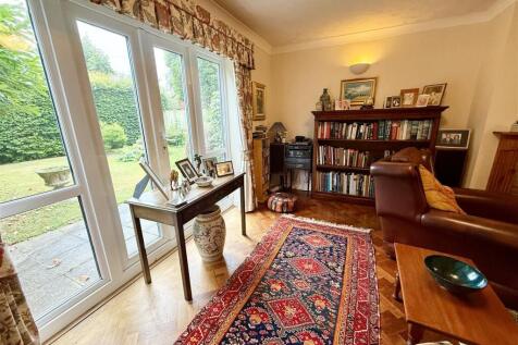 louge with French doors to garden