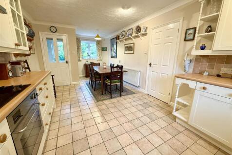kitchen breakfast room