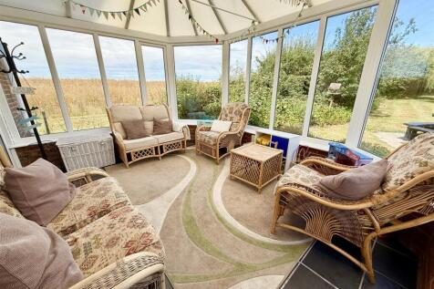 Daisy conservatory