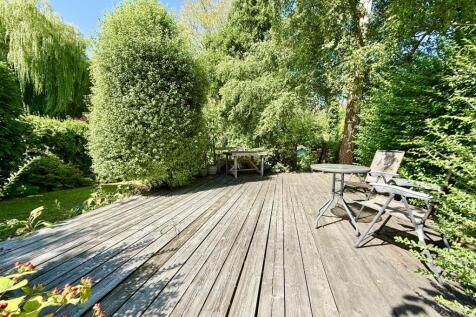 garden deck