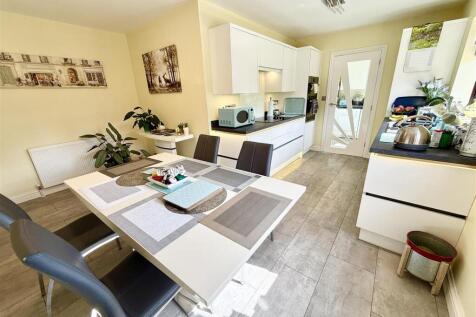 kitchen dining