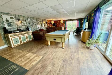games / family room