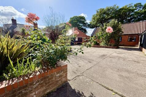 communal courtyard