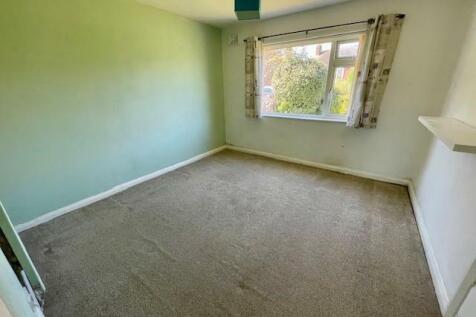 Bedroom 1..jpg
