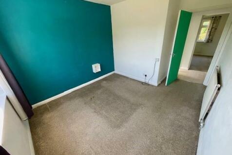 Bedroom 2.jpg