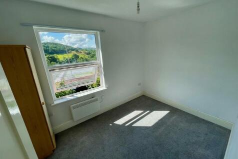 Bedroom1.jpg