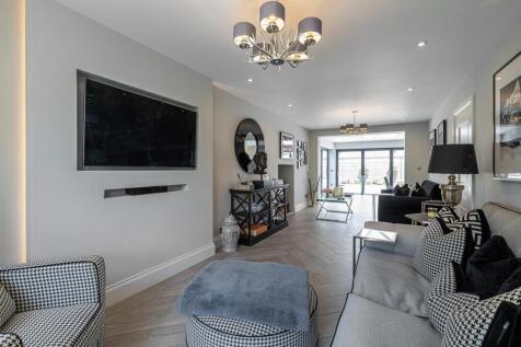 BROOK-FARM-LOUNGE-3.jpg