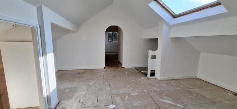LOFT ROOM 2