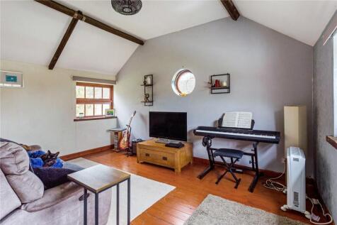 Annexe First Floor