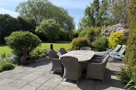 Outdoor Seating Area