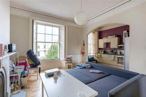 Sitting/Dining Room