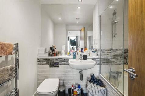 En Suite Bathroom